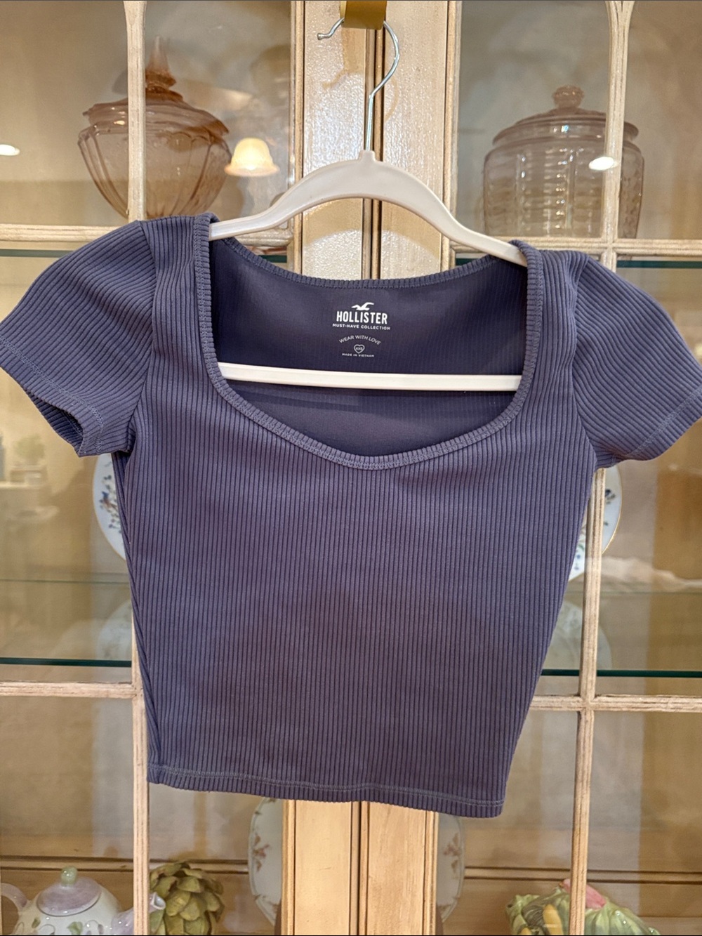 Hollister Ribbed Scoop-Neck Short Sleeve Crop Tee - Navy